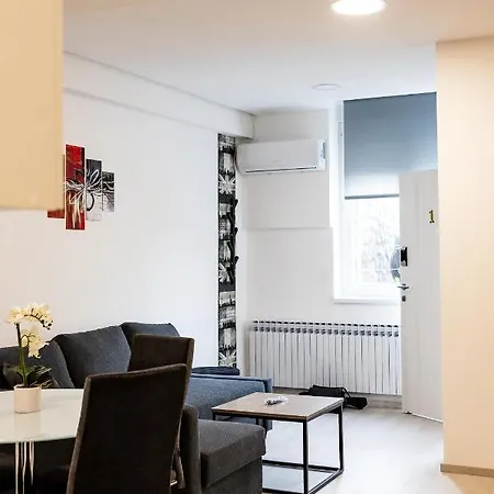 Apartmani Park Maksimir-Rebro Zagreb Exterior photo