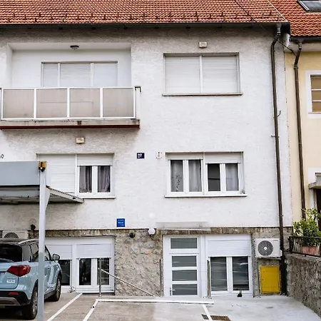 Apartmani Park Maksimir-Rebro Zagreb Exterior photo