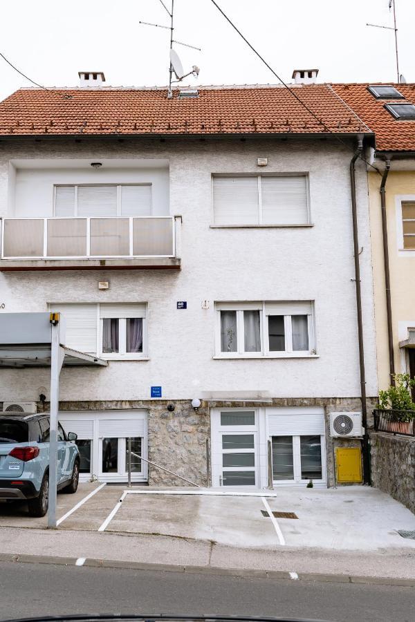 Apartament Park Maksimir-rebro *